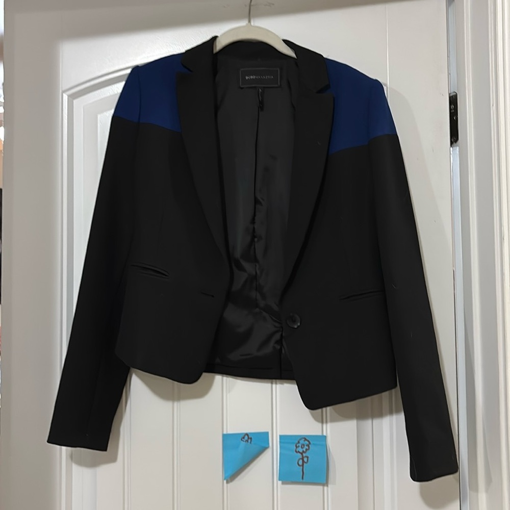BCBGMaxAzria Blazer